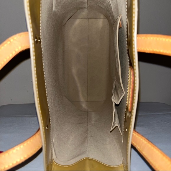 Louis Vuitton Monogram Vernis Reade MM Orange Tote — 100% Guaranteed Authentic - Picture 8 of 14